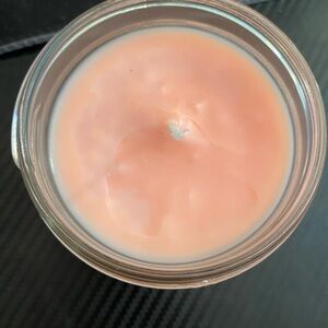Handmade peach candle 8oz made with soywax